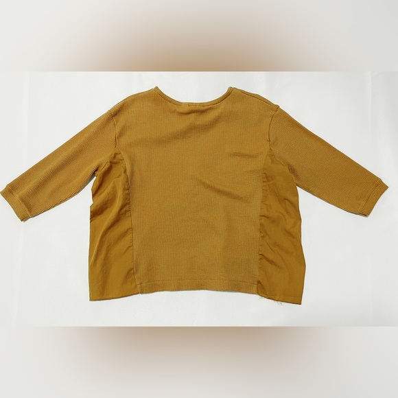 Zara Toddler Long Sleeve - Picture 2 of 5